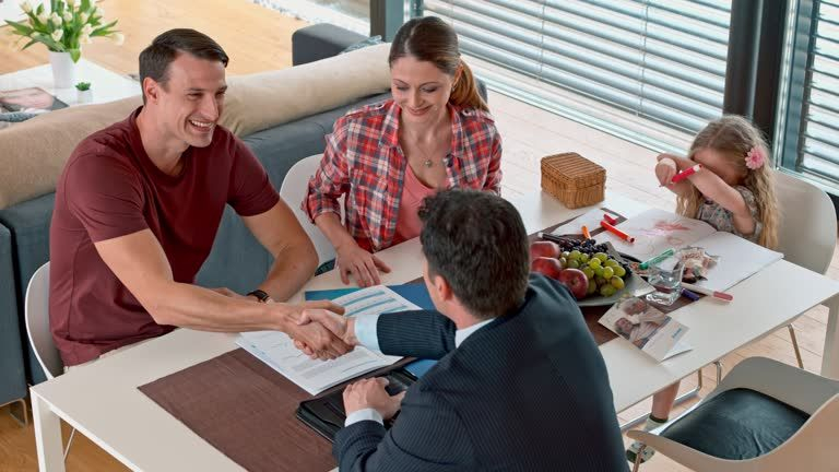 istockphoto-644109206-640x640